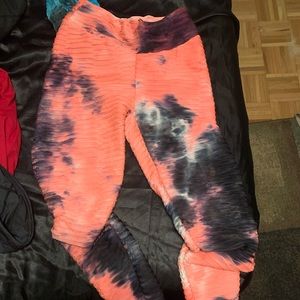 Pink and purple blue tie dye leggings